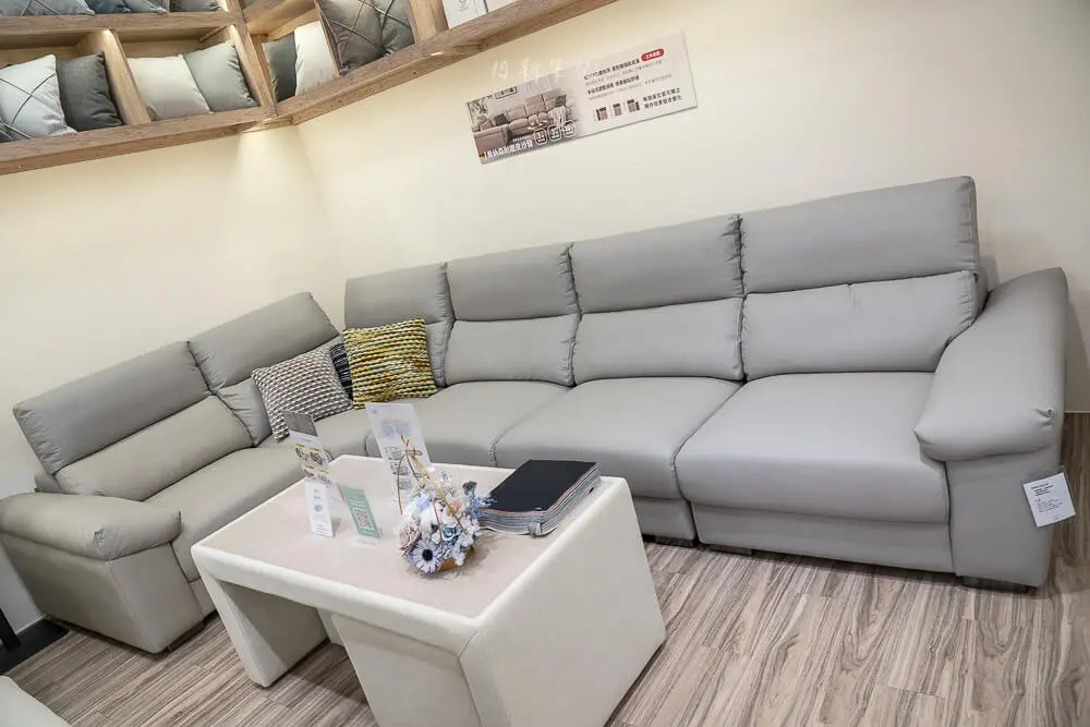 喬納森L型皮沙發展示