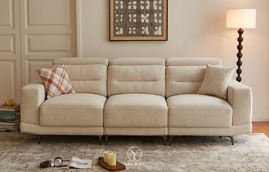 日耳曼L型沙發與燈光色溫搭配,營造溫馨氛圍 客廳燈光如何影響家具質感?圖中為日耳曼L型貓抓布沙發,搭配合適色溫,呈現最佳視覺效果。