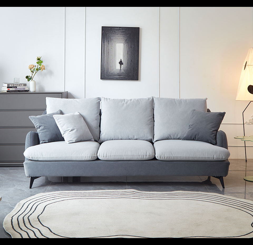 這款沙發擁有流線造型與簡潔雙色的完美搭配，為整組沙發增添了設計感與美感