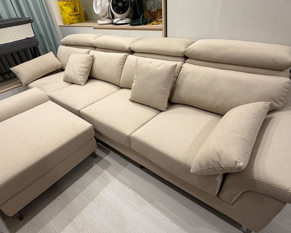 YKS 亞伯特L型貓抓布沙發｜高雄蔡小姐客人開箱實拍左側｜擇木深耕系列