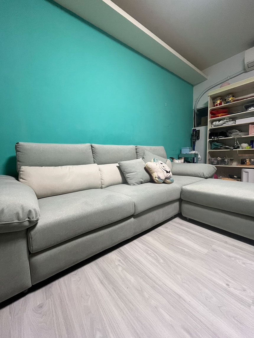 YKS 哈莉特L型貓抓布沙發∣新竹客人沙發開箱實拍-2 YKS 哈莉特L型貓抓布沙發|新竹竹北客人開箱實拍沙發側面|擇木深耕系列熱銷款