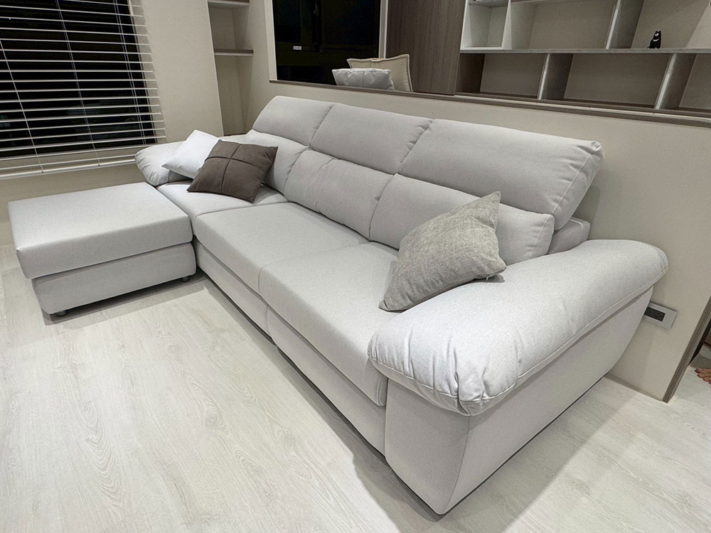 YKS 多麗絲L型涼感布沙發∣新竹竹北客人沙發開箱實拍-3 YKS 多麗絲L型涼感布沙發|新竹竹北客人開箱實拍與居家空間搭配|擇木深耕系列熱銷款