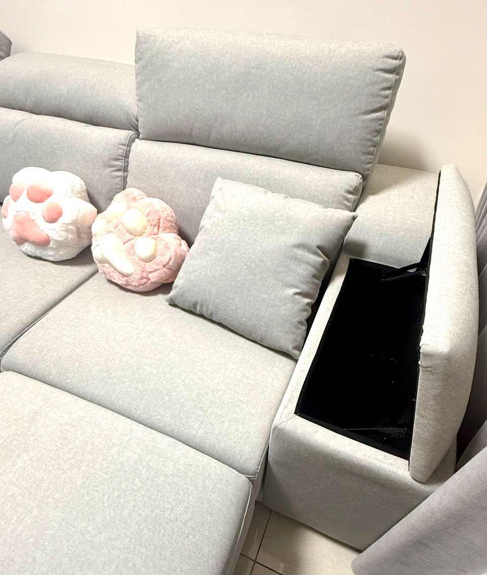 YKS 莫里尼L型貓抓布沙發｜台南客人實拍沙發收納功能｜擇木深耕系列熱銷款