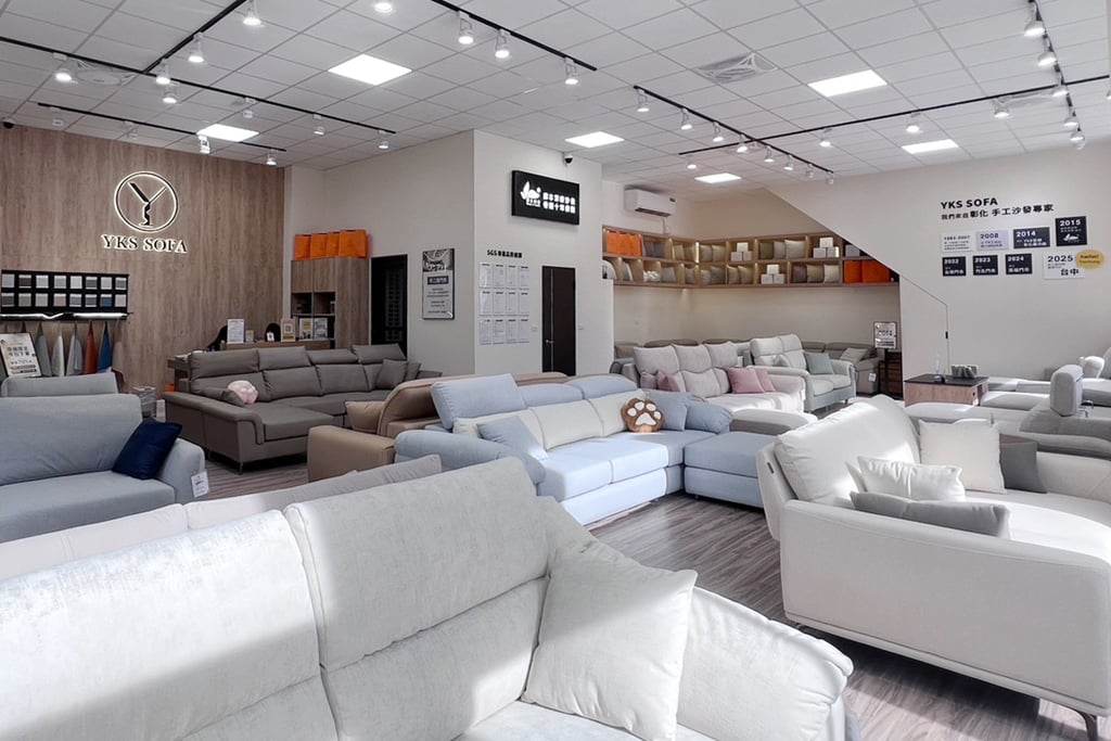 YKS沙發以實體門市展示多款防貓抓布設計,兼具美感與實用機能,成為現代居家熱門。 YKS沙發以實體門市展示多款防貓抓布設計,兼具美感與實用機能,成為現代居家熱門。