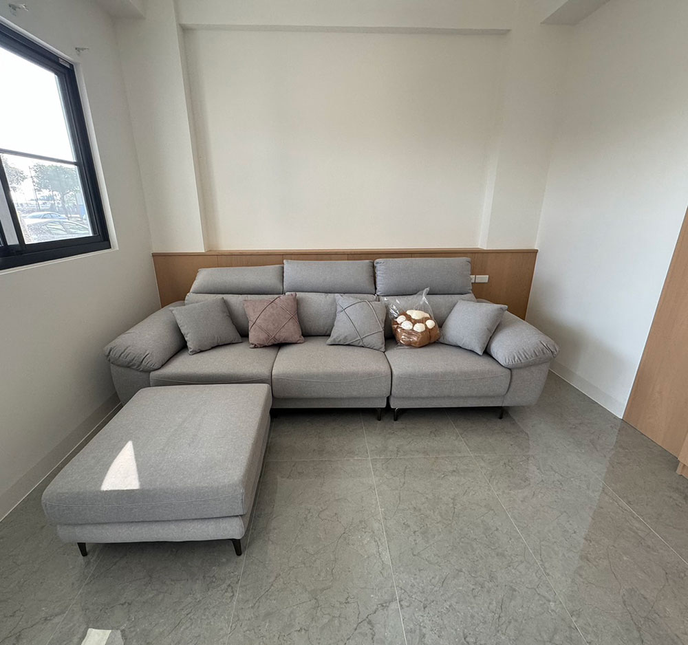 YKS 唯特麗L型貓抓布沙發∣嘉義客人沙發開箱實拍-2 YKS 唯特麗L型貓抓布沙發|嘉義客人開箱實拍沙發正面|擇木深耕系列熱銷款